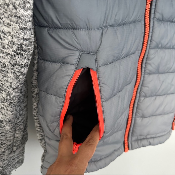 Superdry Storm Softshell Hybrid Zip Hooded Jacket - Picture 4 of 11